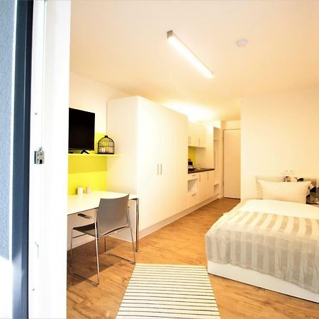 Studio Apartment - Balcony, Netflix, University Hospital Proximity Würzburg Eksteriør billede