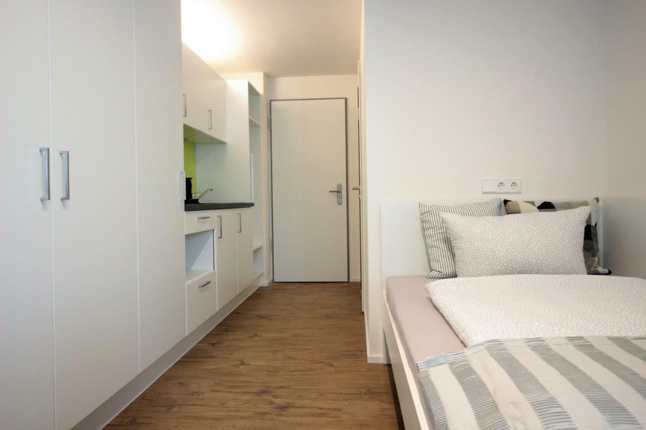 Studio Apartment - Balcony, Netflix, University Hospital Proximity Würzburg Eksteriør billede